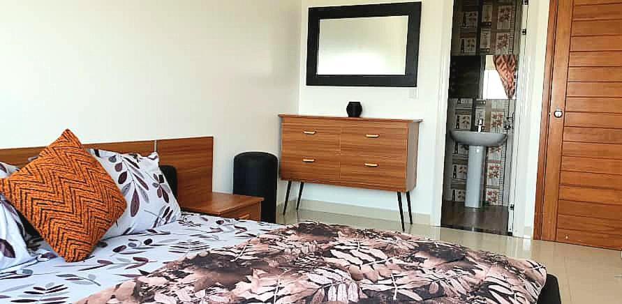 Chambres Meublees Avenue Cheikh Anta Diop Dakar Zimmer foto