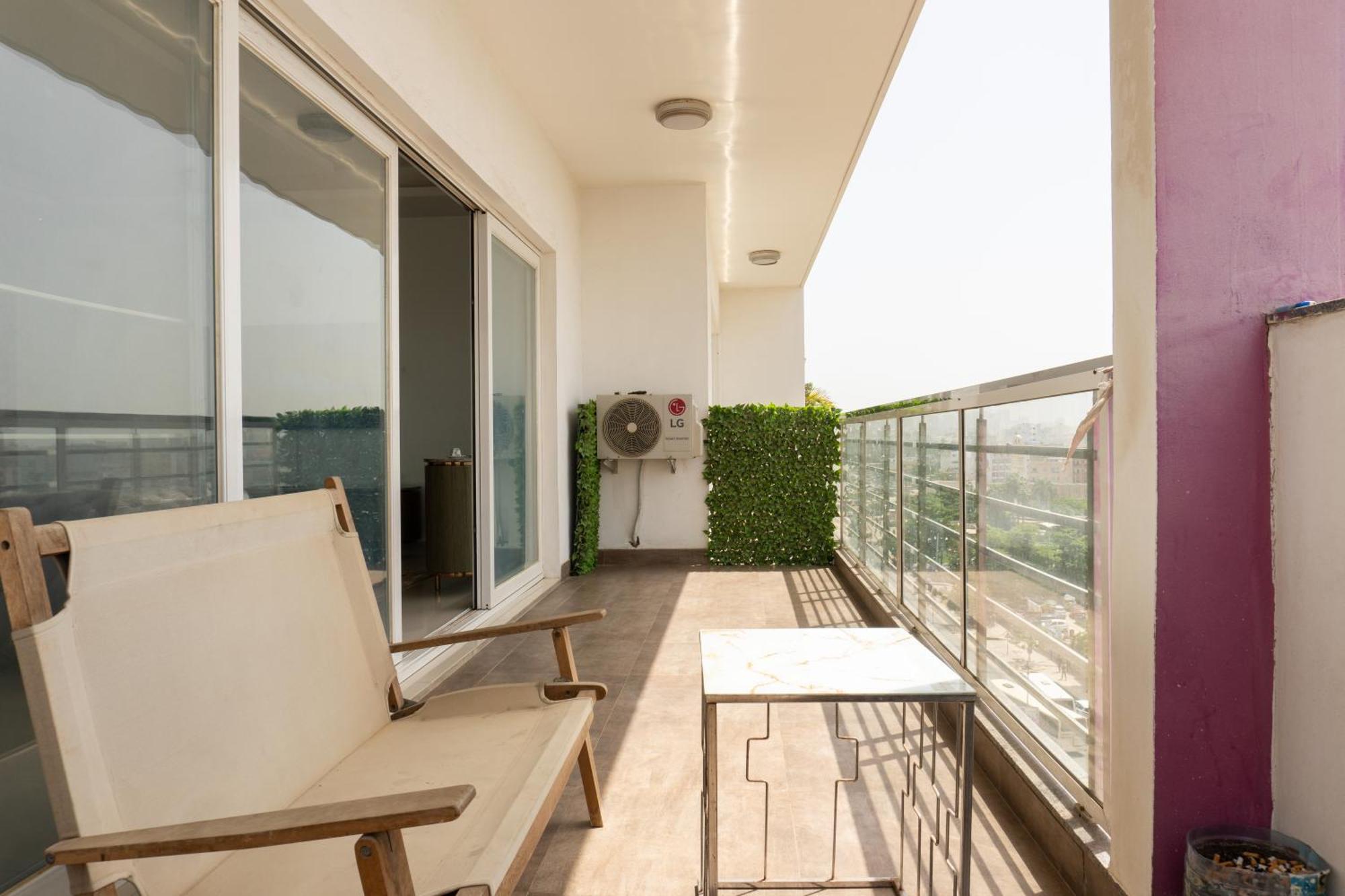 Chambres Meublees Avenue Cheikh Anta Diop Dakar Exterior foto